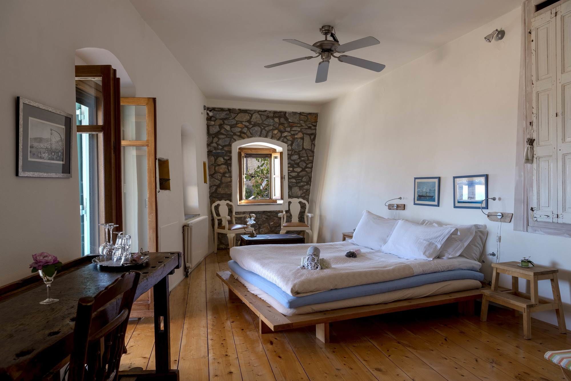 Wind Tales Otel Ermoupoli Dış mekan fotoğraf